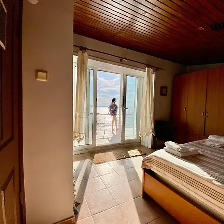 Seafront Mansion Summer House In * Айвалик