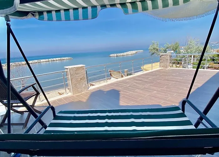 Seafront Mansion Summer House In Ayvalı