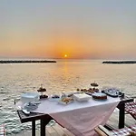 Vakantiehuis Seafront Mansion Summer House In Ayvalı
