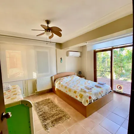 Seafront Mansion Summer House In 度假居 Ayvalı